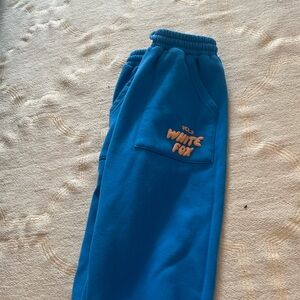 Size xs white fox cute blue sweats never worn!!!!